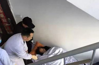 崇信县病人院后返乡